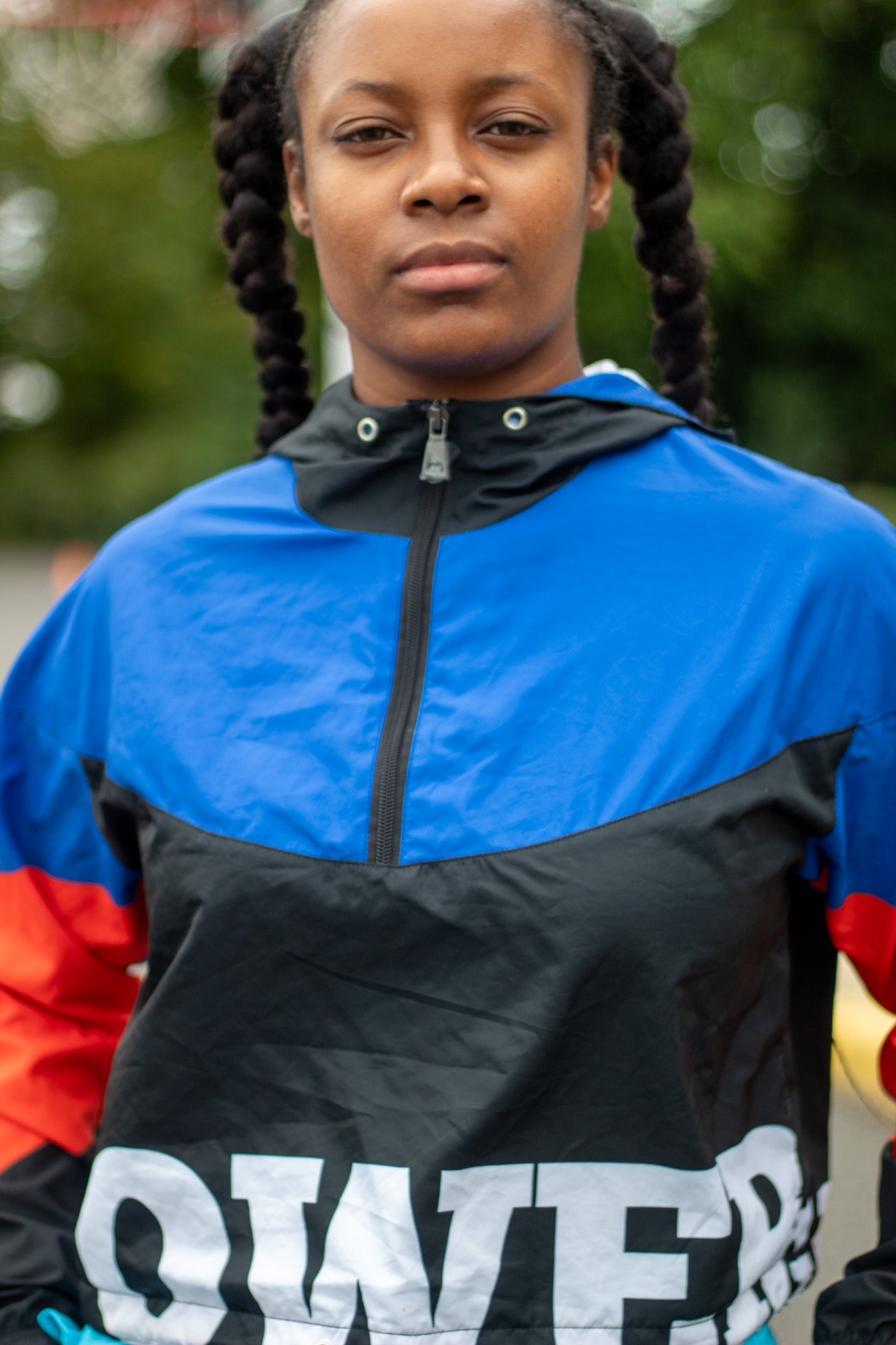 "POWER" Women’s cropped windbreaker